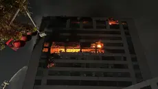 Warga Dengar Dua Kali Ledakan Sebelum Gedung Bapenda DKI Kebakaran