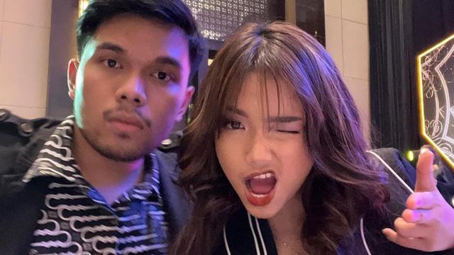 Resmi Pacaran, Ini 6 Potret Thariq Halilintar Dampingi Kegiatan Fuji