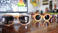 BERANI BEDA: 2 Pemuda Sulap Skateboard Bekas Jadi Kaca Mata Unik 