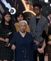 Aktor dan aktris senior di tanah air kembali diberikan penghargaan lantaran eksistensi mereka di dunia perfilman selamaini. Indro Djojo Kusumonegoro alias Indro Warkop danTatiek Maliyati WS di antaranya. (Deki Prayoga/Bintang.com)
