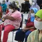 Kementerian Kesehatan membagikan 1.431 masker kepada balita beserta pengasuhnya dan lansia serta pendampingnya di Panti Sosial Asuhan Anak Balita Tunas Bangsa dan Panti Sosial Tresna Werdha Budi Mulia, Cipayung, Jakarta Timur pada Minggu, 30 Agustus 2020. (Dok Kementerian Kesehatan RI)