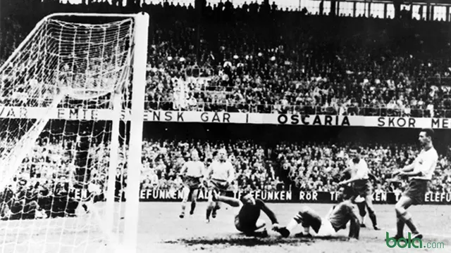 Kaver Ilho_Brasil 1958 (Bola.com/Adreanus Titus)