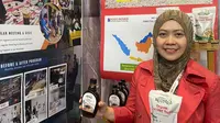 Astin Atsna, pengusaha muda yang  membina 600 petani di Banyumas memproduksi gula merah untuk diimpor ke sejumlah negara. (Istimewa)