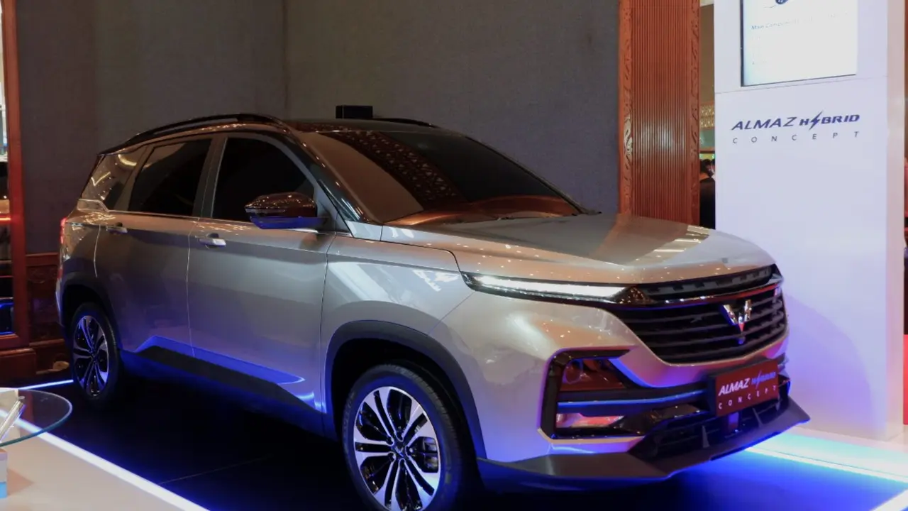 Wuling Almaz Hybrid Concept (Ist)