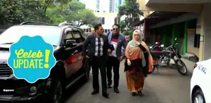 Reza Artamevia tiba di Polda Metro Jaya Pukul 15.40 WIB