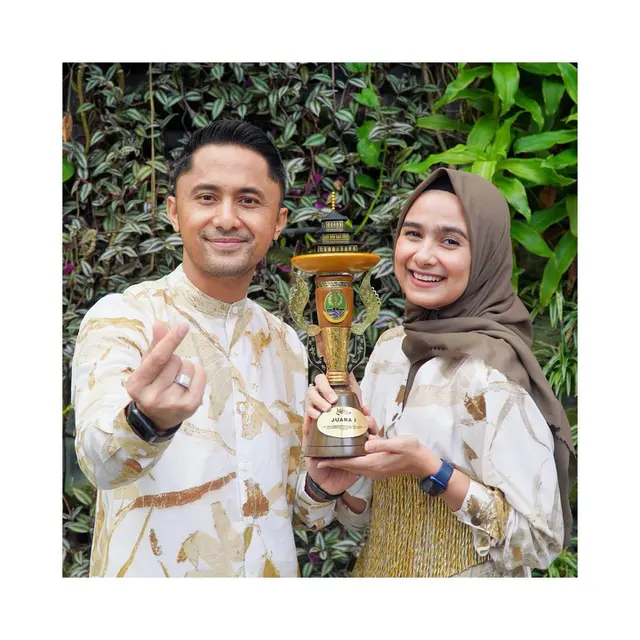 7 Potret Sonya Fatmala yang Kompak Dampingi Hengky Kurniawan yang Jadi Pejabat