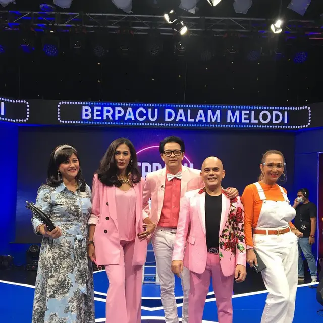 28 Tahun Berlalu, Ini 6 Momen Reuni Diah Permatasari, Kiki Fatmala, dan Ozy Syahputra