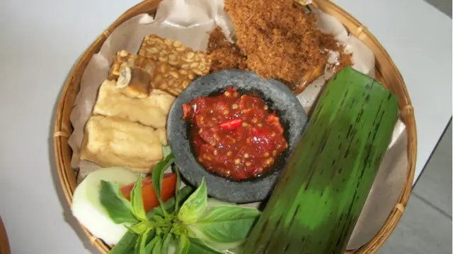 4 Resep Nasi Timbel yang Enak dan Gurih, Kuliner Jadul khas Sunda