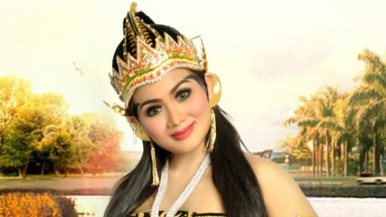 Pesinden Maya Dewi