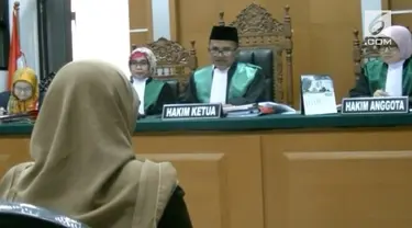 Data Pengadilan Agama Kota Bekasi menemukan media sosial sebagai penyebab utama orang bercerai di Bekasi. Mengalahkan faktor perselingkuhan.