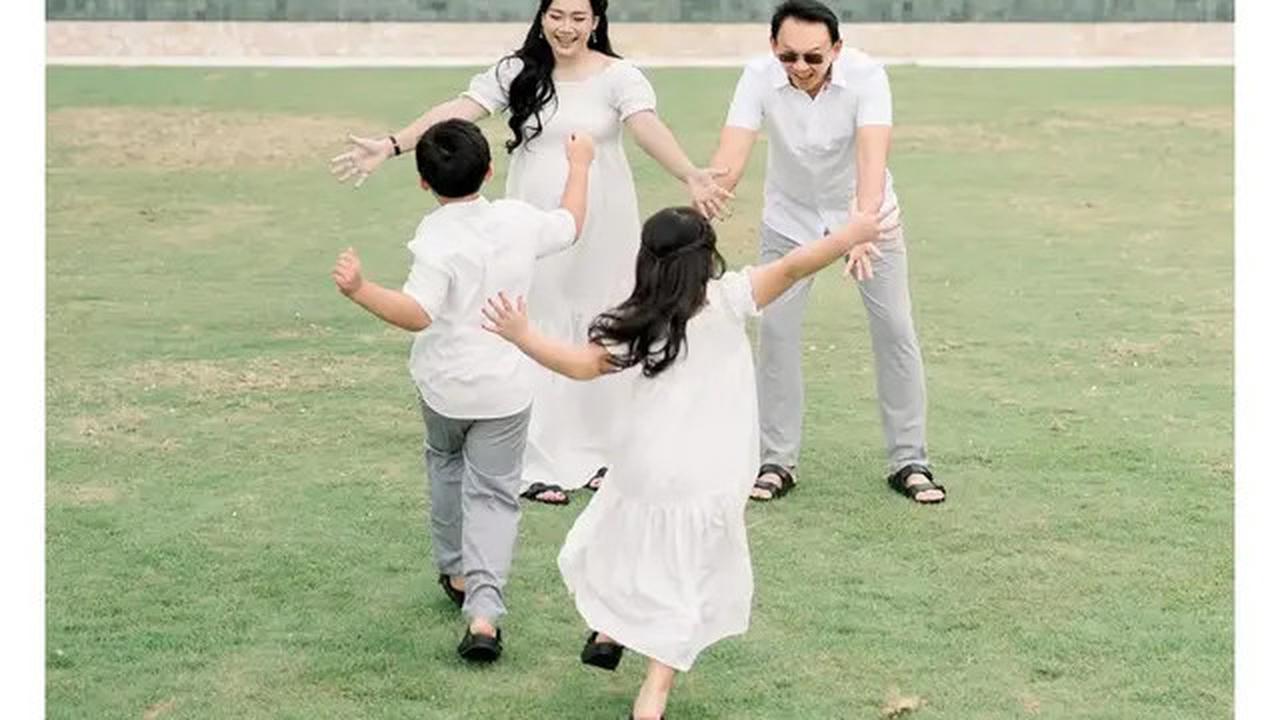 6 Potret Baby Bump Puput Nastiti Devi Istri Ahok, Dikabarkan Hamil Anak Ketiga