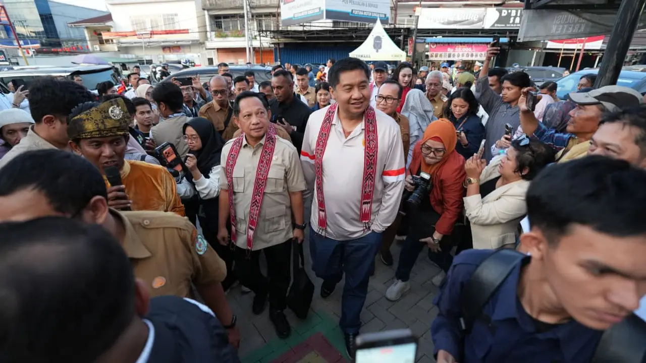 Mendagri dan Menteri PKP Tinjau Program Peningkatan Kualitas Permukiman Kumuh di Kubu Raya