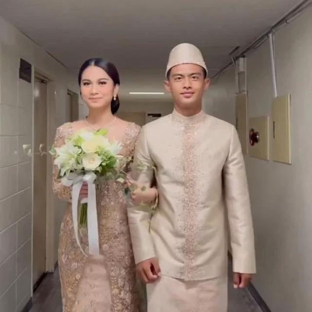 6 Artis Ini Pacaran Sebentar Sebelum Akhirnya Menikah, Buktikan Keseriusan