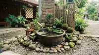 Cara Membuat Kolam Ikan Mini dari Ember Bekas Bergaya Zen Ala Jepang, Hiasan Estetik Sederhana