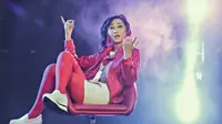 Ferensa Thitania Bikin Single Aroma Titiek Puspa