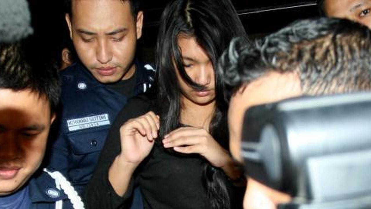 Kisah Maharany, uang Rp 10 juta, baju seksi, dan mobil goyang