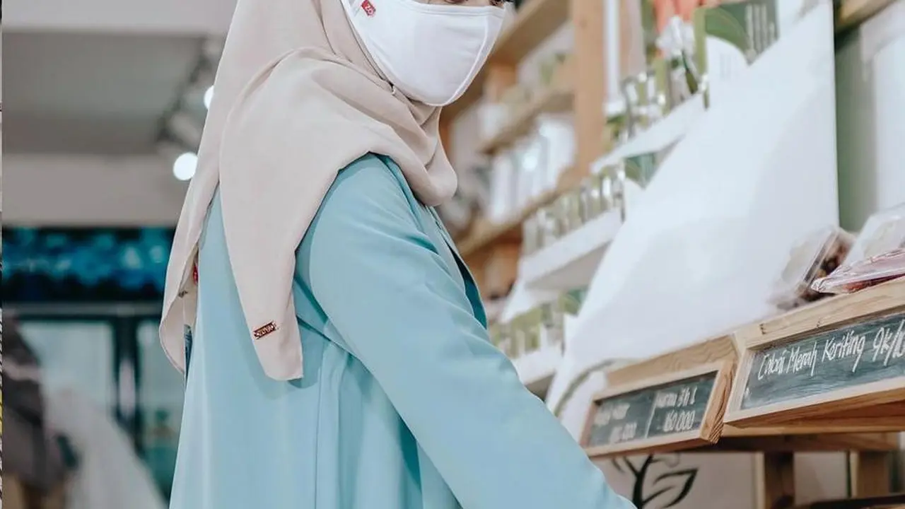 Koleksi Busana Muslim dan Masker yang Bisa Tangkal Virus dan Bakteri di Masa Pandemi