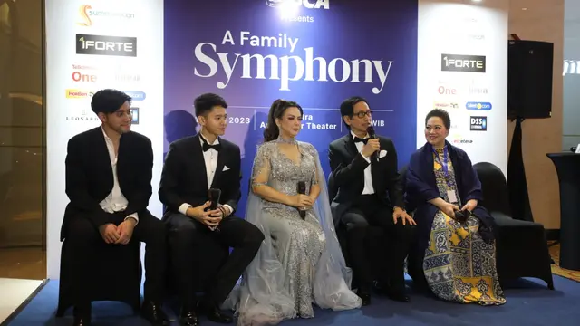 Komposer Addie MS bersama keluarganya sukses menggelar konser bertajuk A Family Symphony
