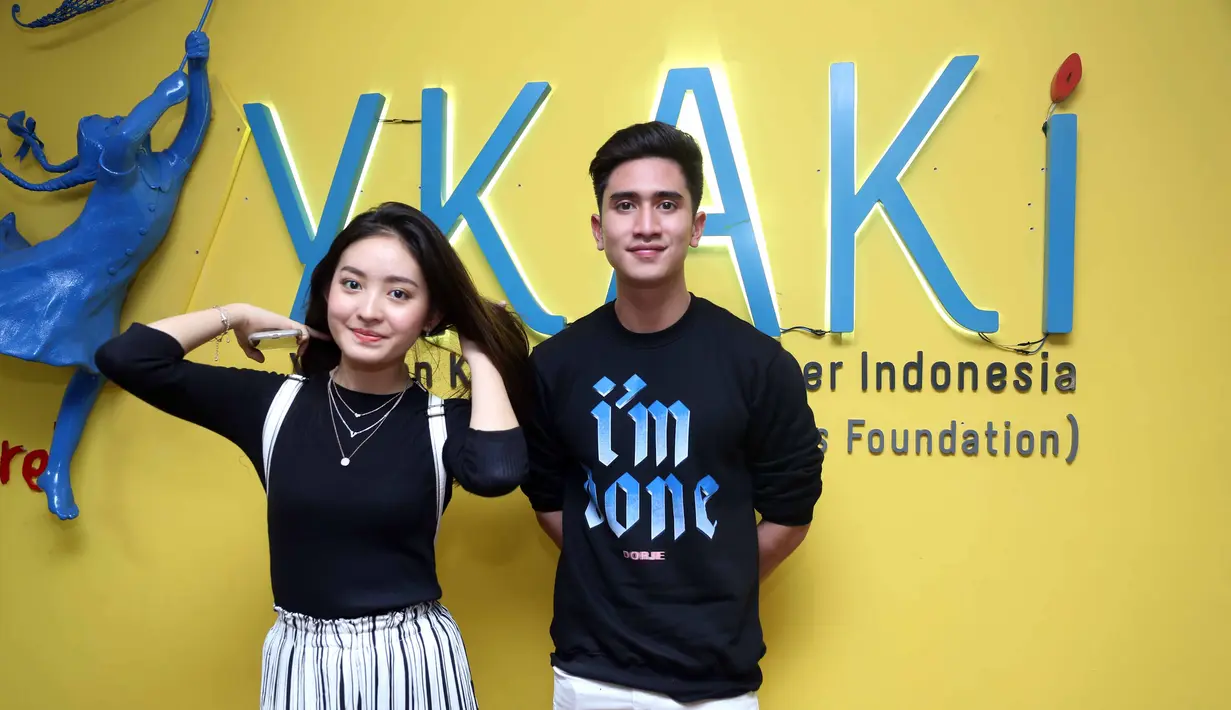 Kedekatan Verrell Bramasta dan Natasha Wilona ternyata menjadi keberuntungan untuk mereka. Tak jarang keduanya mendapat tawaran kerja bareng, seperti yang akan datang mereka akan main di sinetron yang sama. (Nurwahyunan/Bintang.com)