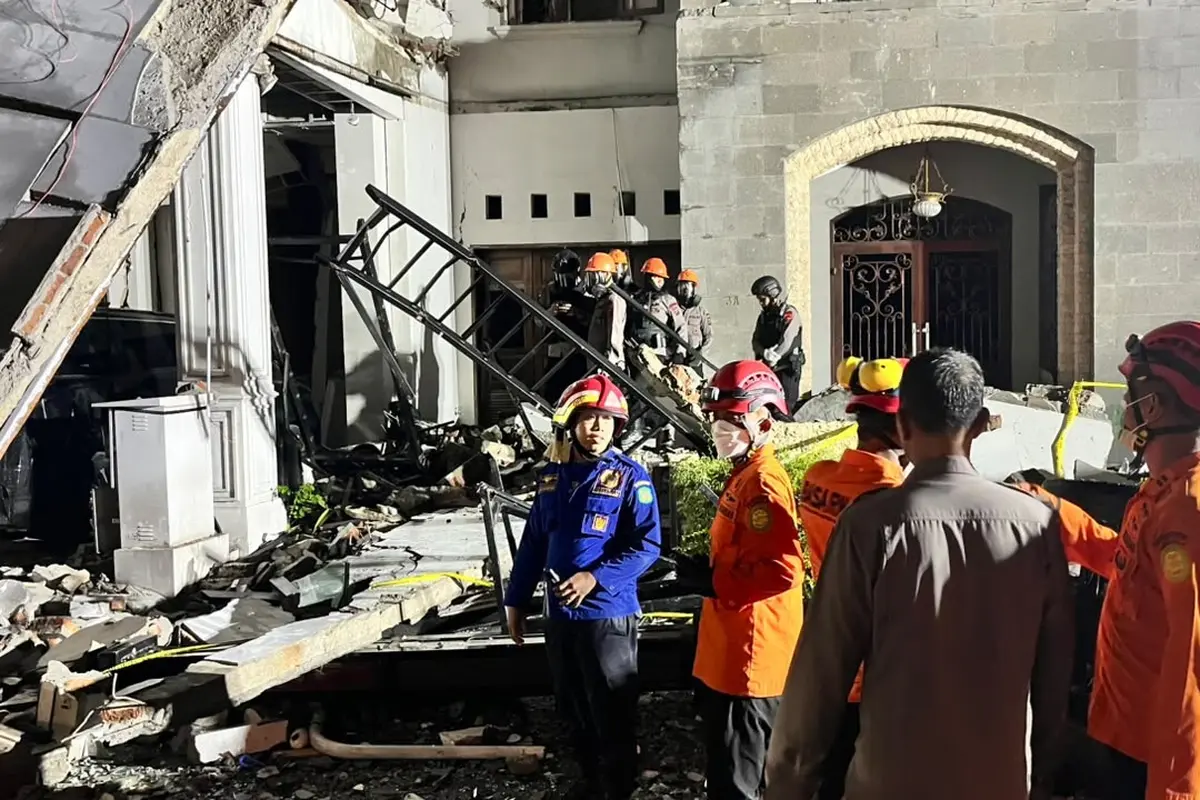 Cerita Saksi Mata Saksikan Tembok dan Kaca Berhamburan Saat Ledakan Rumah Mewah di Grand Polonia Medan