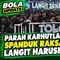 Parah Karhutla Indonesia, Bobotoh Persib Bentang Spanduk Protes Raksasa: Langit Seharusnya Biru!