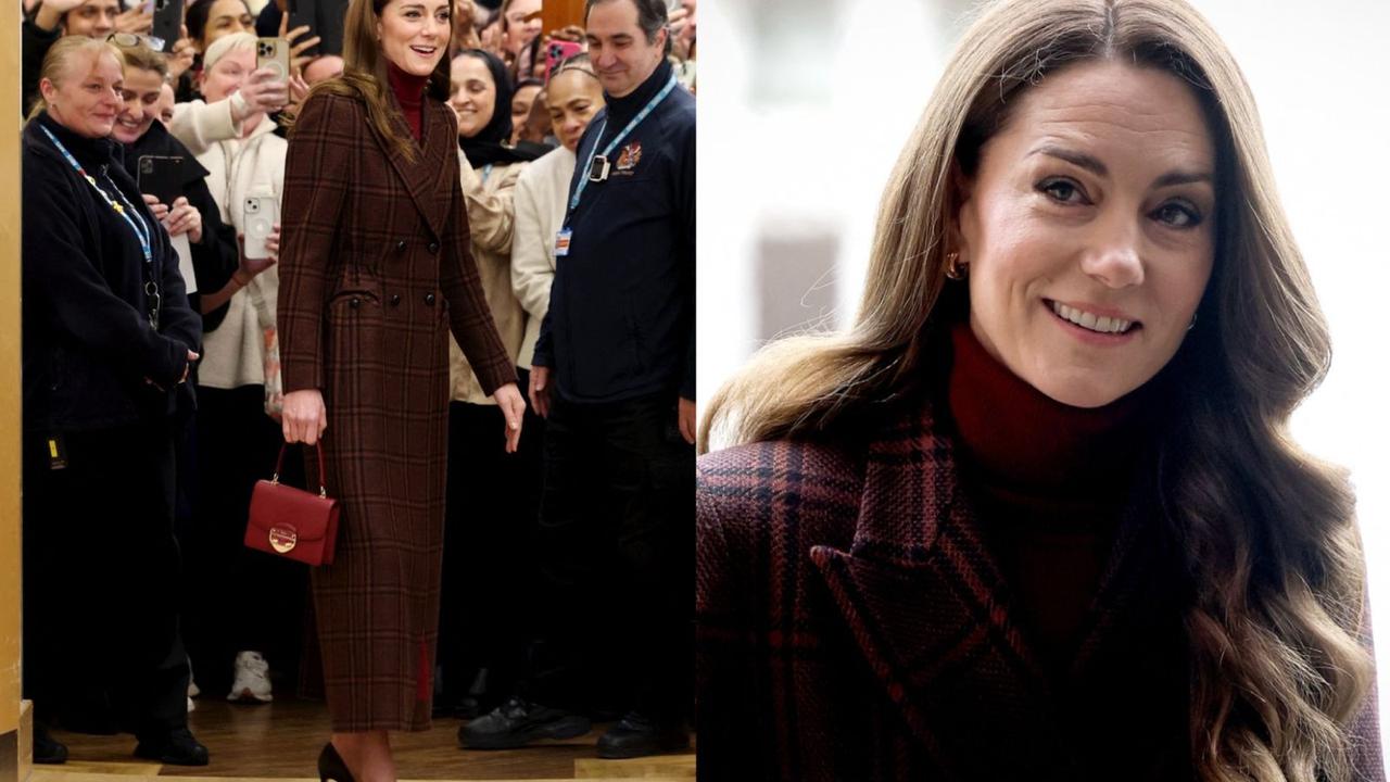 Kate Middleton, Princess of Wales dari Inggris, bereaksi saat tiba di Rumah Sakit Royal Marsden di London barat pada tanggal 14 Januari 2025. Chris Jackson / POOL / AFP