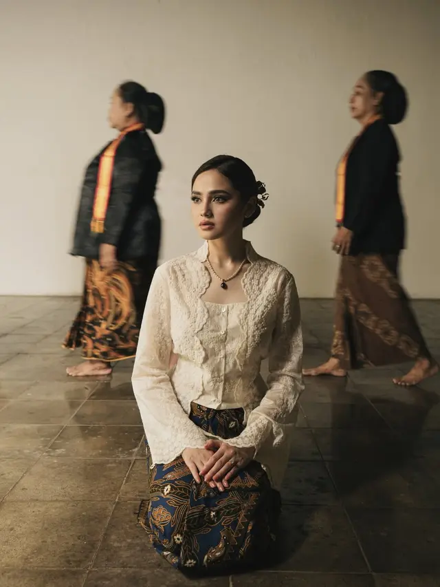 Detail Kebaya Syifa Hadju saat Prewedding (Instagram/@syifahadju)
