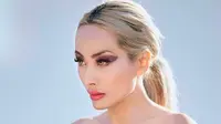 Kisah Mirka Howard: Model Asal Indonesia yang Sukses Wira-wiri di Panggung Internasional