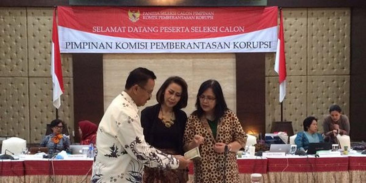 Lapor terakhir 2007, harta Irjen Pol Yotje Mende Rp 6 M