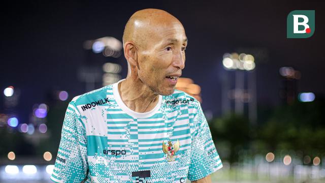 Foto: Kesibukan Coach Satoru Mochizuki saat Pimpin Langsung Latihan Timnas Indonesia Putri U-17