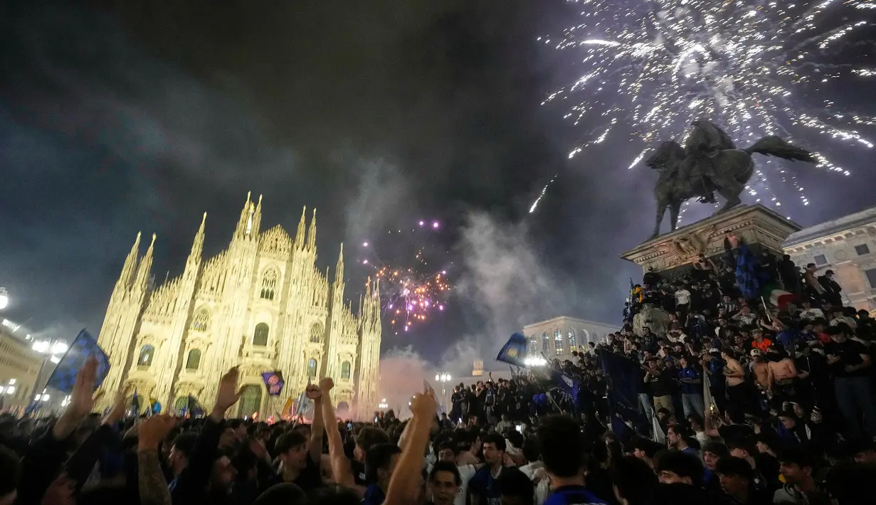 Sementara itu, titel ini menjadi yang ke-21 bagi Inter Milan dan menjadikan mereka menjadi klub tersukses kedua di Liga Italia setelah Juventus. (AP Photo/Luca Bruno)