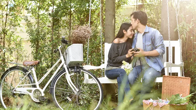 mempertahankan cinta