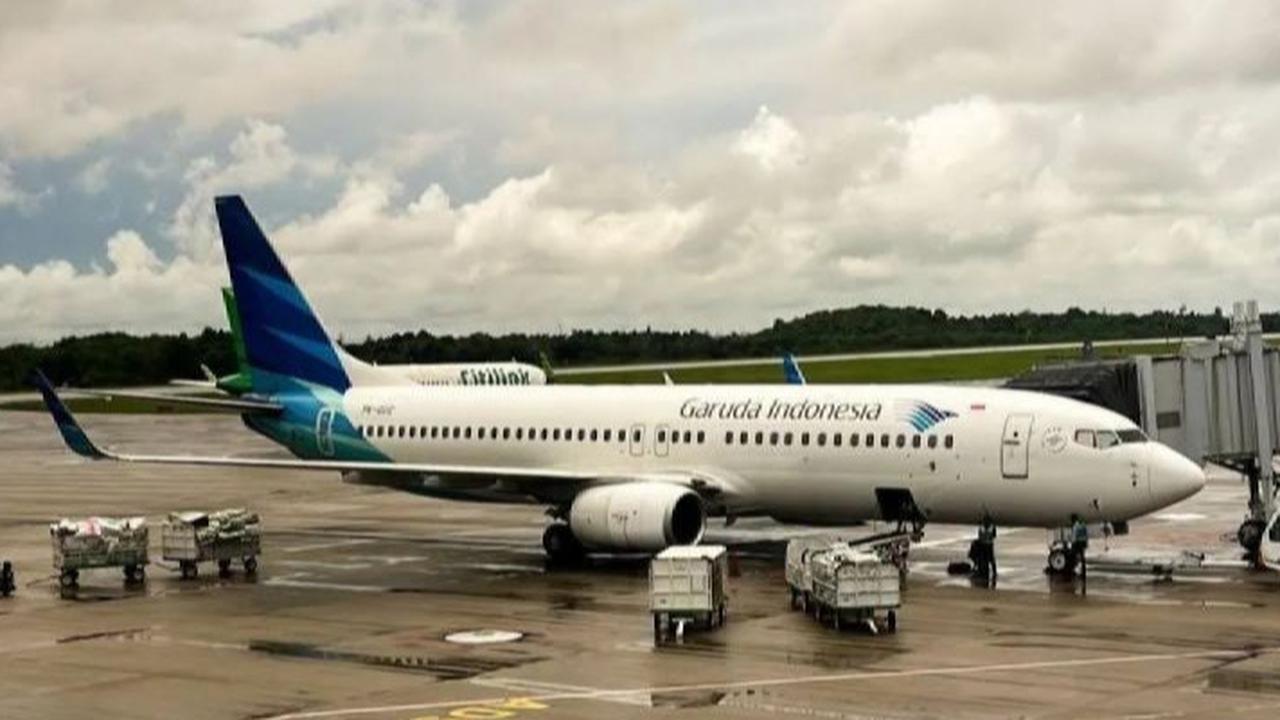 Penumpang Business Class Nekat Nge-Vape di Dalam Pesawat, Ini Tindakan Tegas Garuda Indonesia