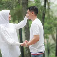 Potret Prewedding Citra Kirana dan Rezky Aditya di Alam (sumber: instagram/abudherypastrana)