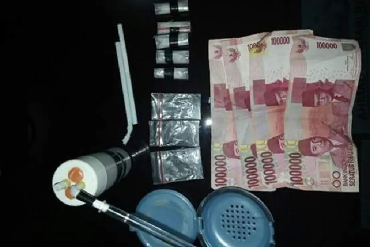Polisi Ciduk Nabi Saat Antar Narkoba