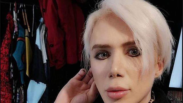 Awal Mula Oli London Nekat Habiskan 100 Ribu Dolar demi Mirip Jimin BTS ...