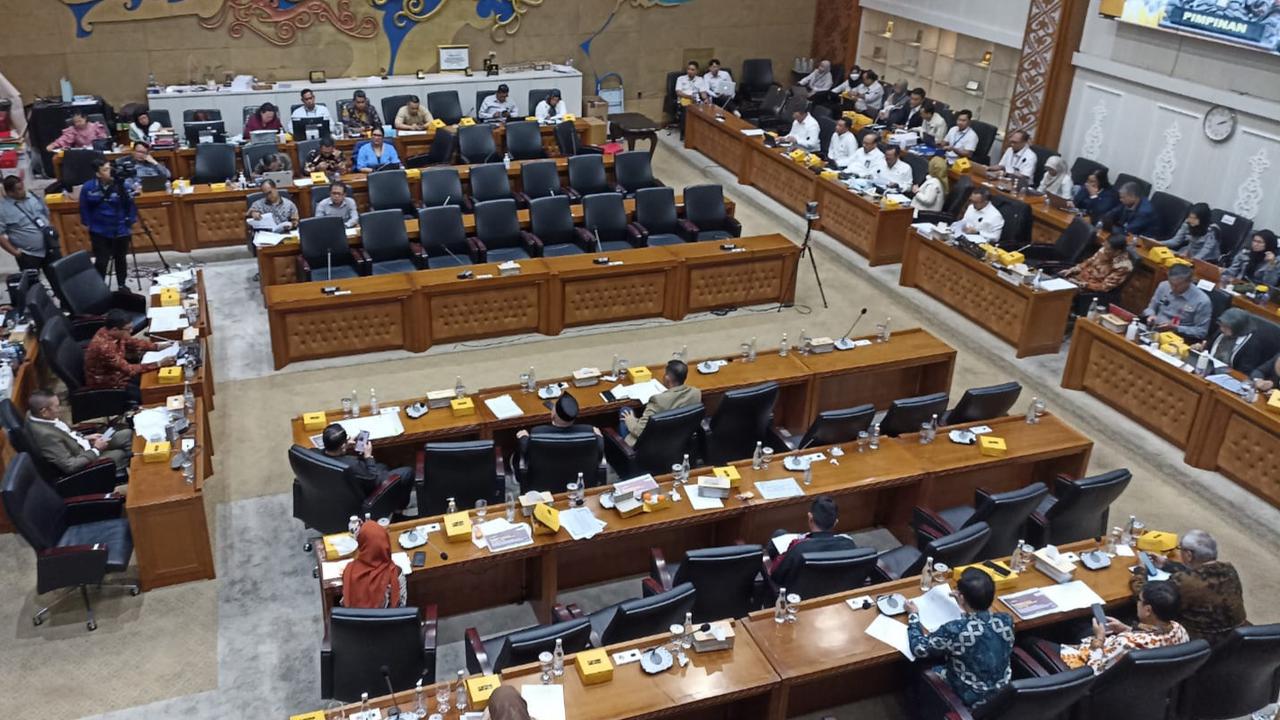 Baleg DPR Bahas Revisi UU DKJ, Pilkada Jakarta Satu atau Dua Putaran?