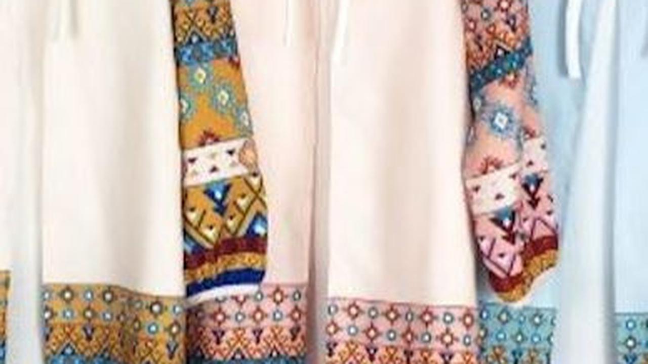 <b>Gamis Anak Bermotif Batik dari Ulikids</b>