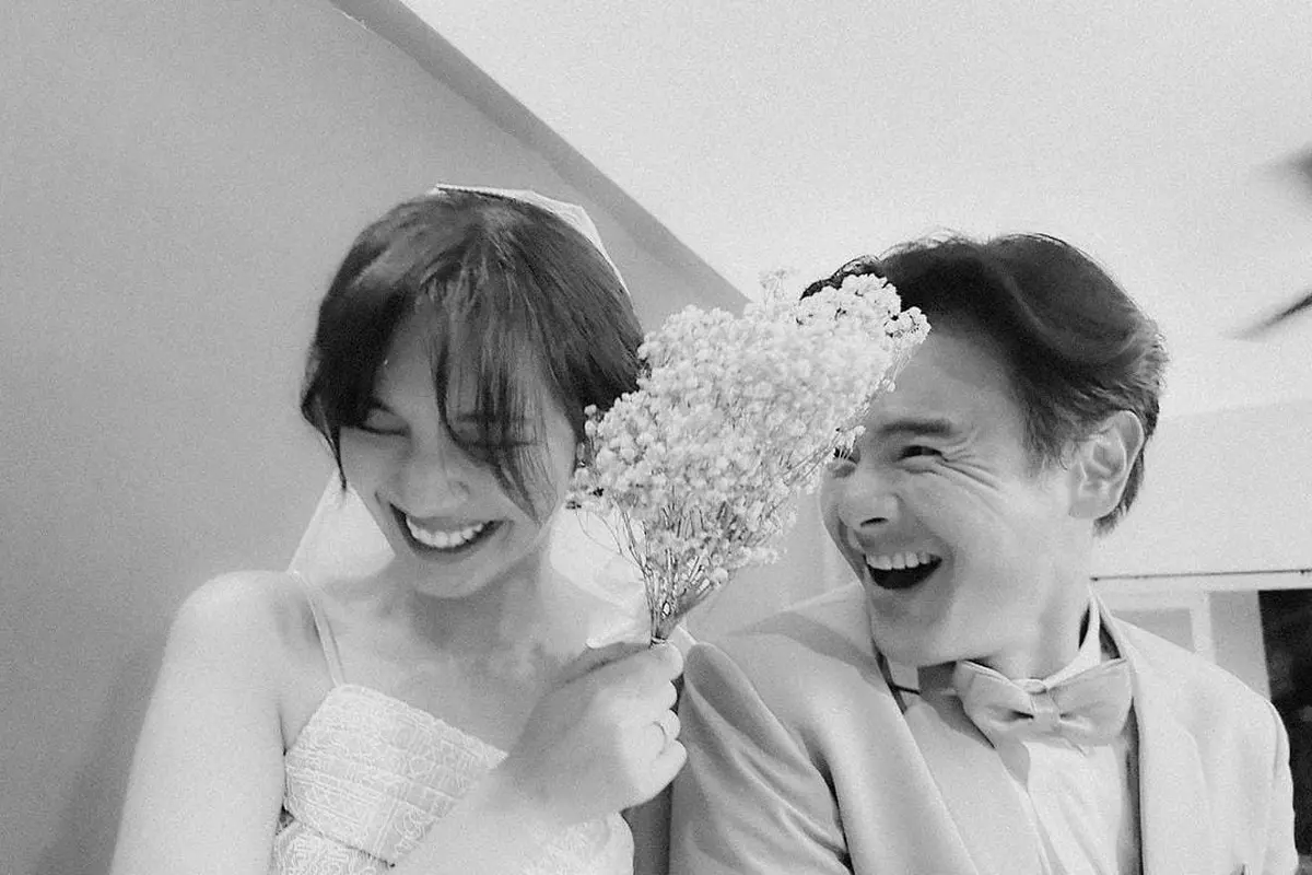 Sheila Dara unggah foto pernikahan dengan Dion Wiyoko