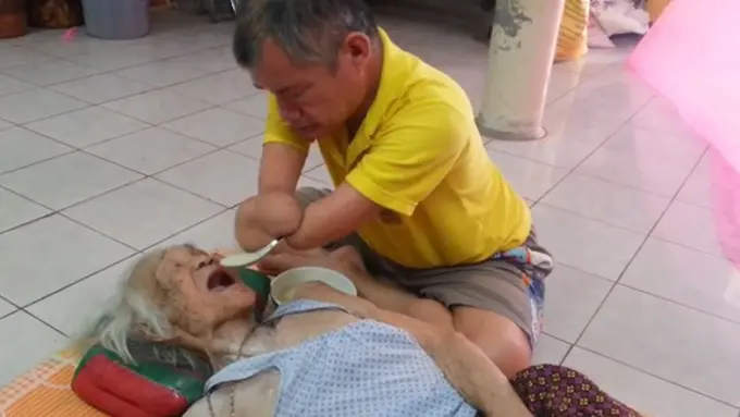 Photo copyright Youtube/&#3616;&#3634;&#3588;&#3616;&#3641;&#3617;&#3636; &#3592;&#3636;&#3605;&#3605;&#3660;&#3650;&#3626;&#3616;&#3603;