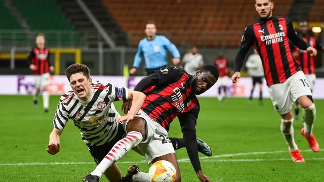 FOTO: Gol Tunggal Paul Pogba Loloskan Manchester United ke Perempatfinal Liga Europa - Daniel James; Fikayo Tomori