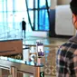 PT Angkasa Pura II (Persero) menyiapkan sistem pengenalan wajah (face recognition) dengan teknologi biometrik bagi penumpang pesawat untuk memproses keberangkatan di bandara ini. Foto: AP II