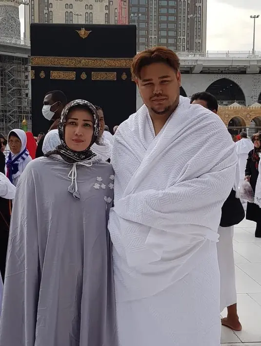 (Instagram/ivan_gunawan)