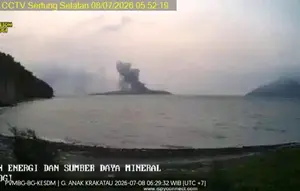 Anak Krakatau 5 Kali Erupsi dalam 12 Jam