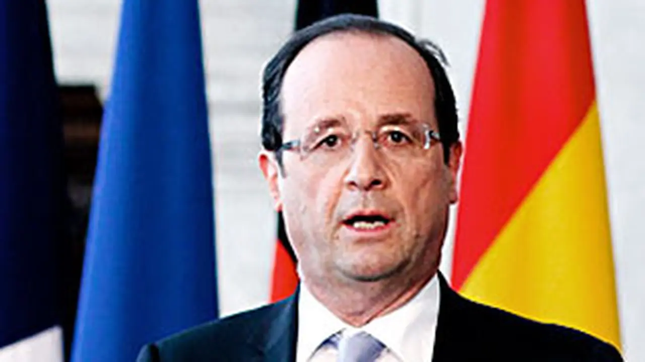 120828presidenprancis-francoishollande.j