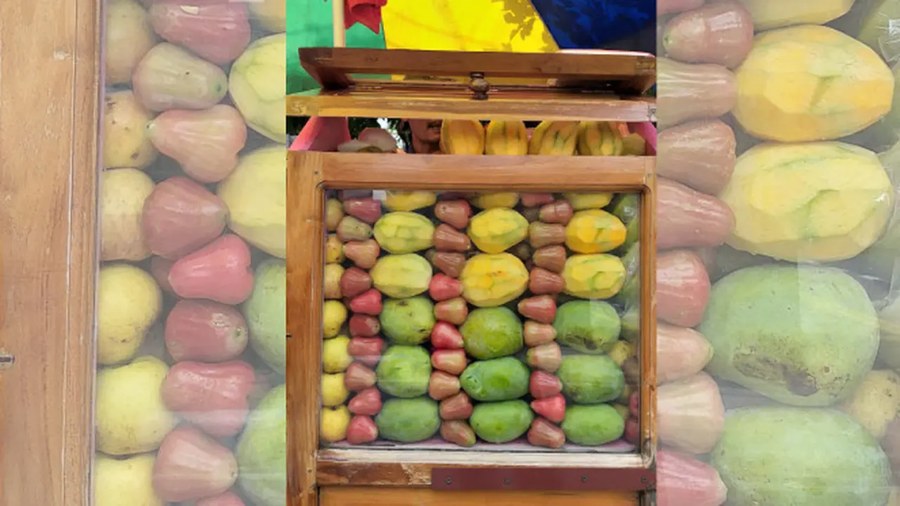 Buah Alami vs Jerawat: Mana yang Lebih Ampuh Atasi Bekasnya? Cari tahu buah alami yang efektif dalam meredakan jerawat dan menghilangkan bekasnya secara alami. (Foto: Aditya Eka Prawira/Liputan6.com)