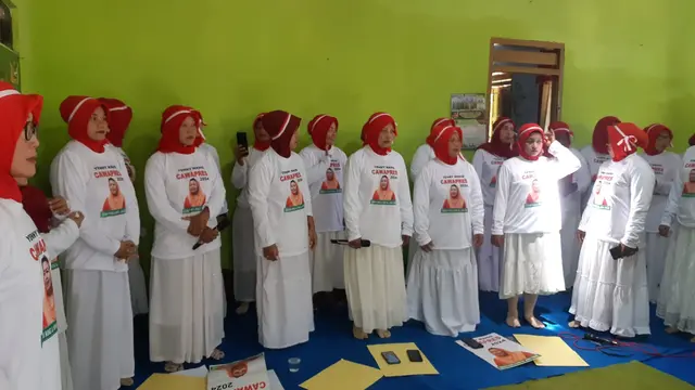 Nyai dan Ning Jatim deklarasi dukungan terhadap Yenny Wahid untuk maju Cawapres. (Istimewa)
