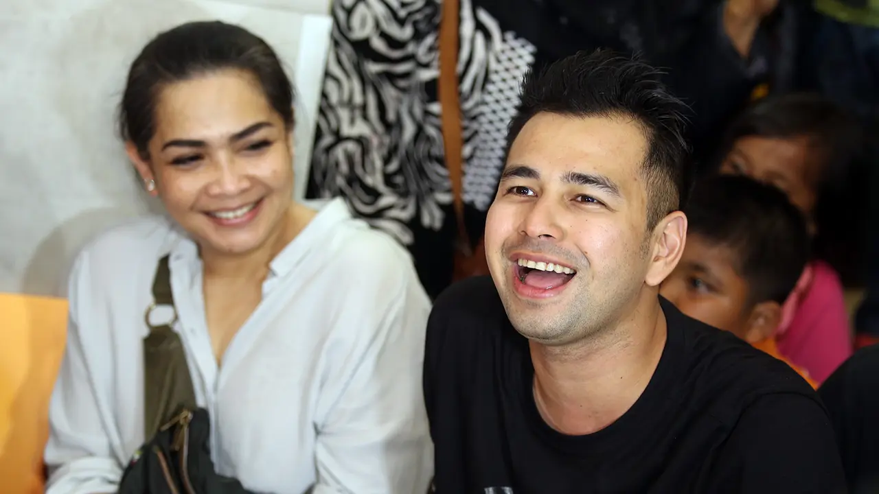 [Bintang] Raffi Ahmad dan Nagita Slavina