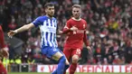 Di tengah persaingan Manchester City dan Arsenal untuk menguasai puncak klasemen sementara Premier League 2023/2024 pada pekan ke-30, Liverpool sukses melewati keduanya untuk menyusup ke puncak klasemen berkat kemenangan 2-1 atas Brighton and Hove Albion di Anfield Stadium, Minggu (31/3/2024). Sempat tertinggal lewat gol cepat Danny Welbeck saat laga baru berlangsung 87 detik, The Reds mampu comeback dengan mencetak dua gol lewat Luis Diaz (27') dan Mohamed Salah (65'). Eks Brighton yang kini membela Liverpool, Alexis Mac Allister terpilih sebagai Man of The Match berkat penampilan impresifnya di mana ia juga sukses menyumbang satu assist atas gol penentu Mohamed Salah. (AP Photo/Rui Viera)