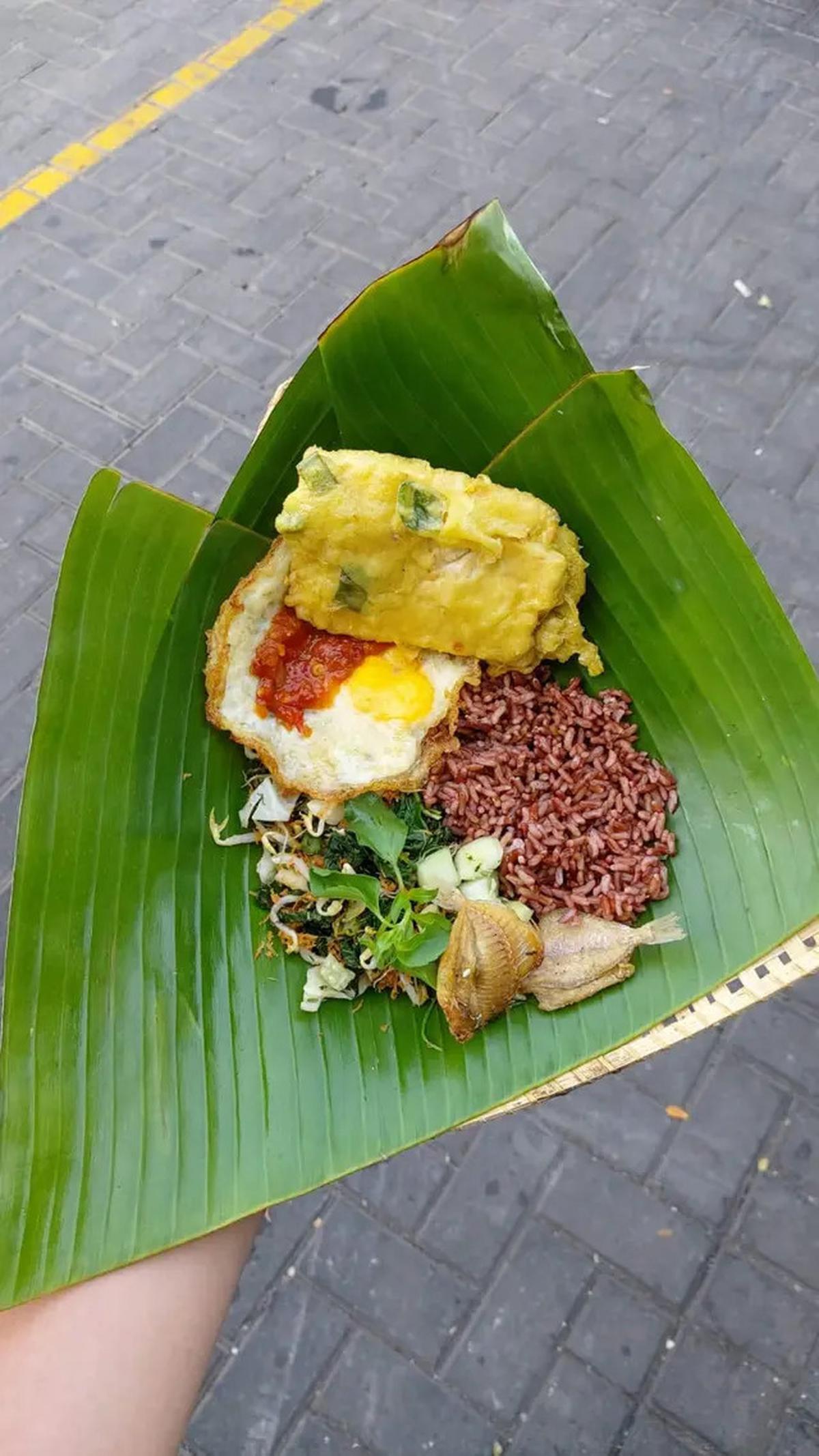 Perbedaan Nasi Putih, Nasi Merah, dan Nasi Singkong: Plus dan Minus Menurut Dokter Gizi